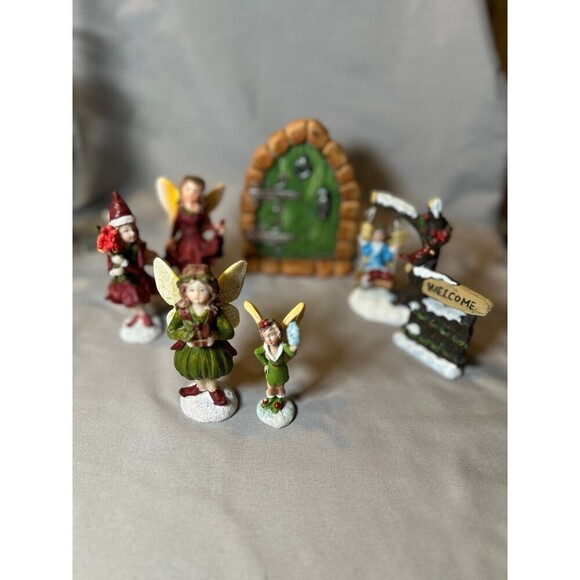 Fairy Garden Figurines Sign and Door Lot of 7 Pieces - Picture 1 of 7